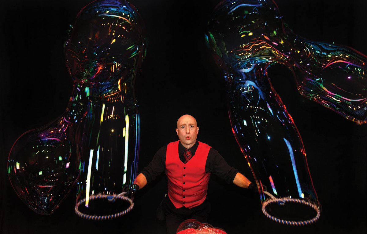 #bergenPAC #Westfield <a href="/GSPlaza/">Garden State Plaza</a> #Backstage family series #Bubblemania
Sat 8/13 10AM-1:30PM free-Macy's Court