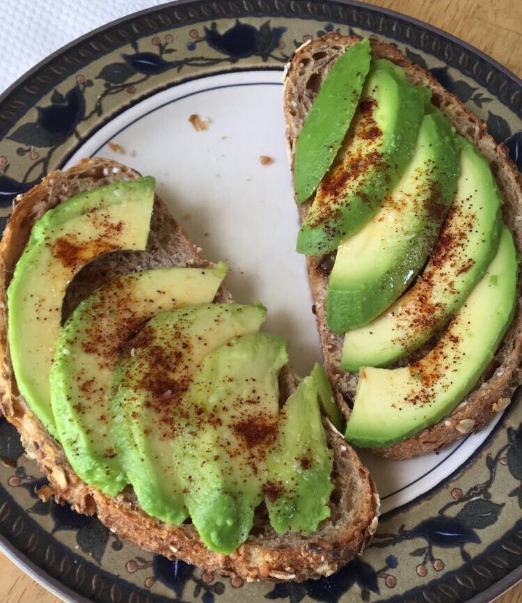 maureenmarris's tweet photo. @Wegmans delicious 7 Grain Bread with avocado, olive oil, chili powder &amp; kosher salt! #greatoast https://t.co/kCJOEGlAK7