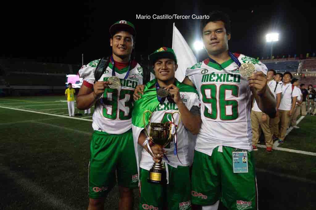Tercer_Cuarto's tweet photo. Visita las galerías del equipo México medalla de bronce en el Mundial U-19 #Harbin2016 📲💻https://t.co/BCVtit1fna https://t.co/LXhCaVEqaM