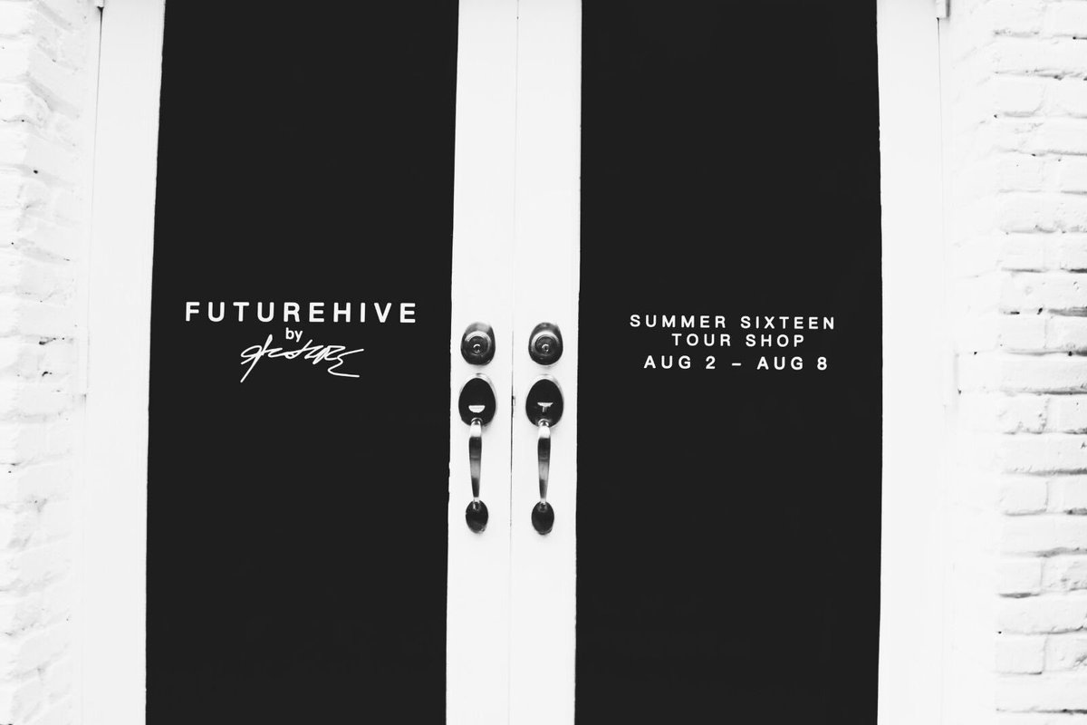 1future's tweet photo. #FutureHive Pop-Up shop open NOW! 76 Wooster in NYC. Powered by @Fancy https://t.co/WekDvEp7av