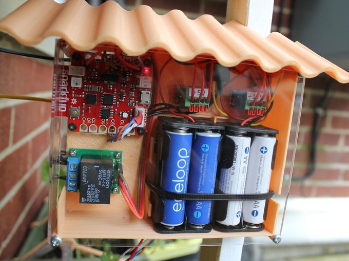Hacksterio's tweet image. These Blynkredible projects just won @SparkFun + @Blynk_app's IoT For Everyone! Contest: bit.ly/2aKKFRn
