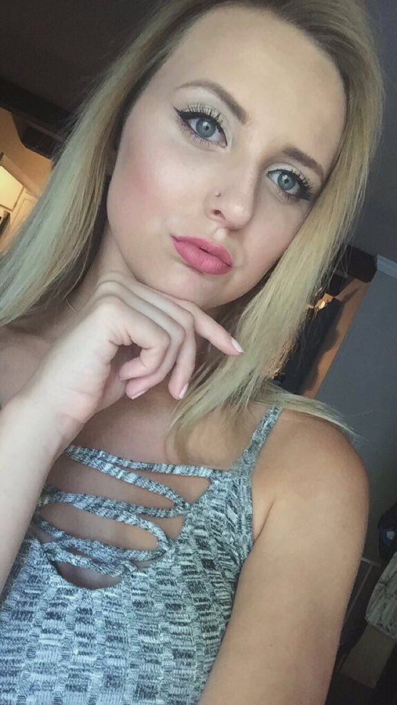 College Selfies on Twitter: "These Texas girls are straight 🔥🔥🔥