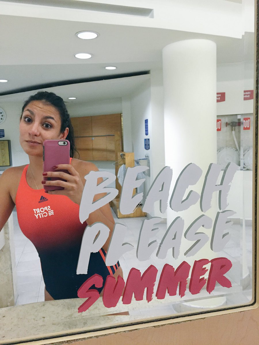 marienfz's tweet photo. Entrenando la nadada, para poder torear las olas en la playa #beachpleaseSC @sportcity_mx https://t.co/coi3uLd6aF