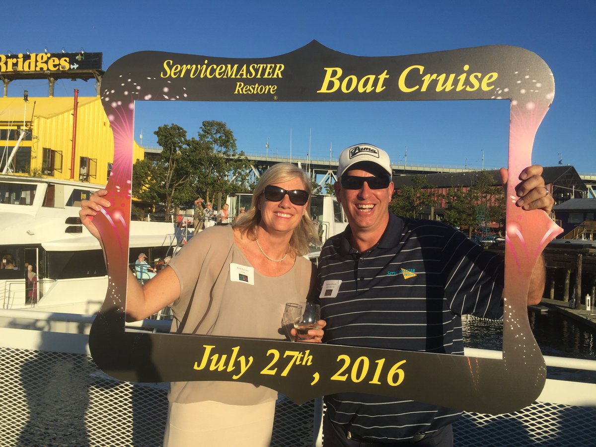 Our President, Warren Groom, and client at the ServiceMaster Restore of Van boat cruise last week