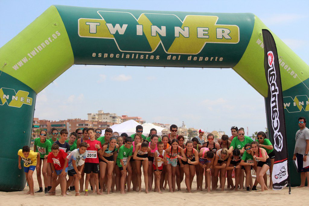 watervoley's tweet photo. El @MultiAtletismo llega a la Playa de la Paella de #Torredembarra. junto a @Atletismo_Osso… https://t.co/Zs1t1pQONi https://t.co/DyKsDIXi0i