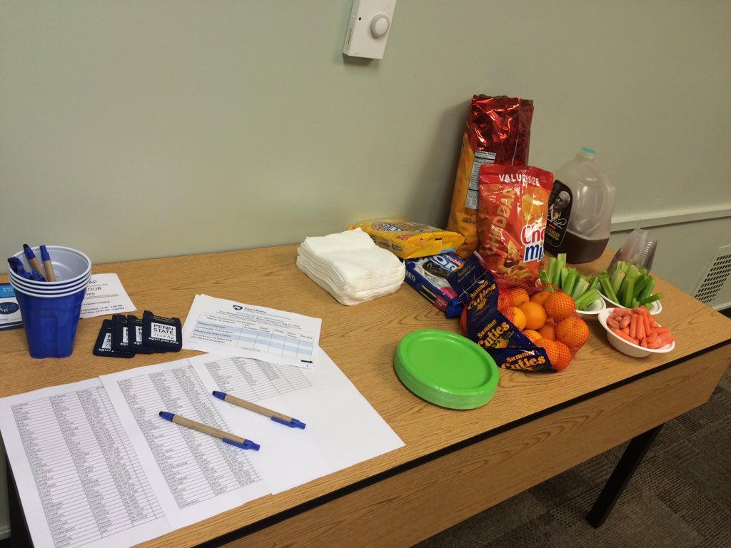 sb_royer's tweet photo. #AgLEAP #PSUAgHour talking about time management! Come on out for help and tips @agsciences https://t.co/lZ4OTZTmeQ