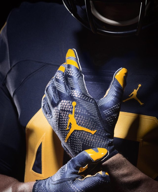 Official First Look At Michigan's New Jordan Uniforms