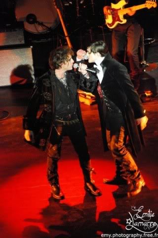 MrsLukey69's tweet photo. ✨✨✨
#FloMik #FlorentMothe #MikelangeloLoconte #MikeleLoconte https://t.co/ziXQ3yWXLL
