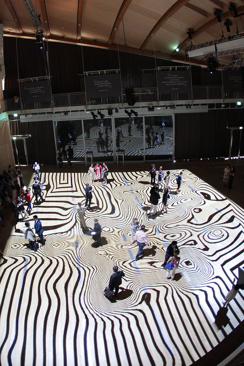 RampaIIII's tweet photo. Una muestra de #ArteInteractivo de Miguel Chevalier. Mira la nota completa:https://t.co/oCu8oZt2n4 https://t.co/lz9vScxXF8