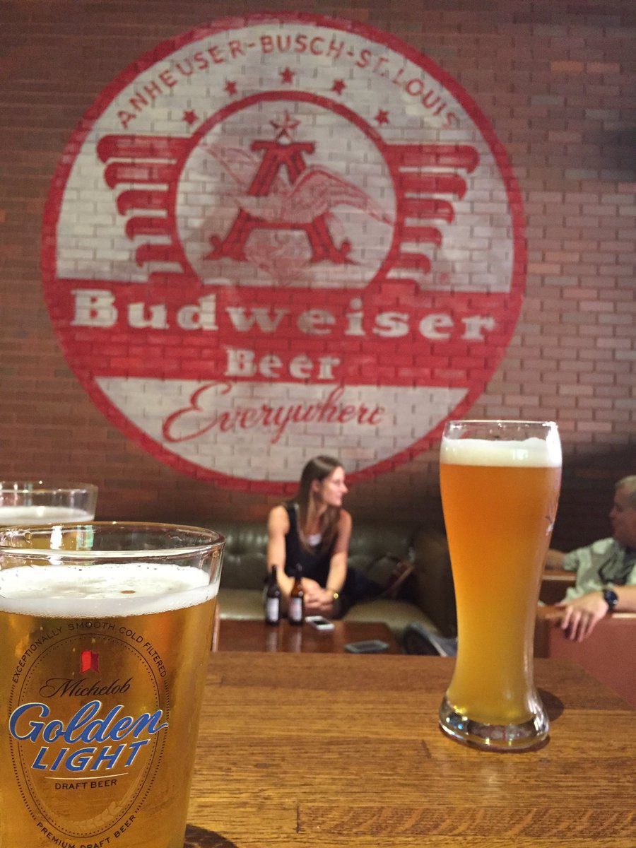 DynastyFFGreg's tweet photo. Anheuser-Busch Brewery Tour! #freebeer https://t.co/98ulWvYrfG