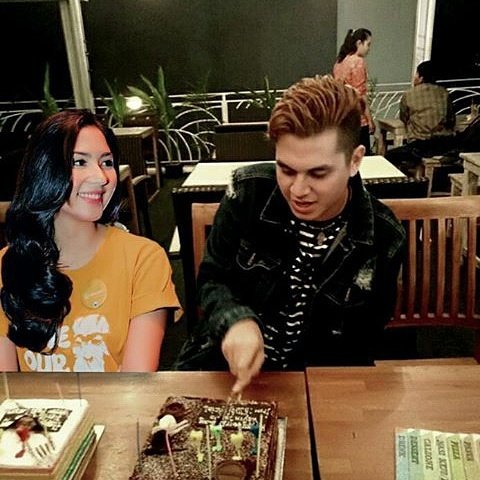 deviristanti3's tweet image. jangan lupa entr ngerayain ultahnya berdua ya hihi @Jscmila @kvinjulio #HBD24thJessicaMila