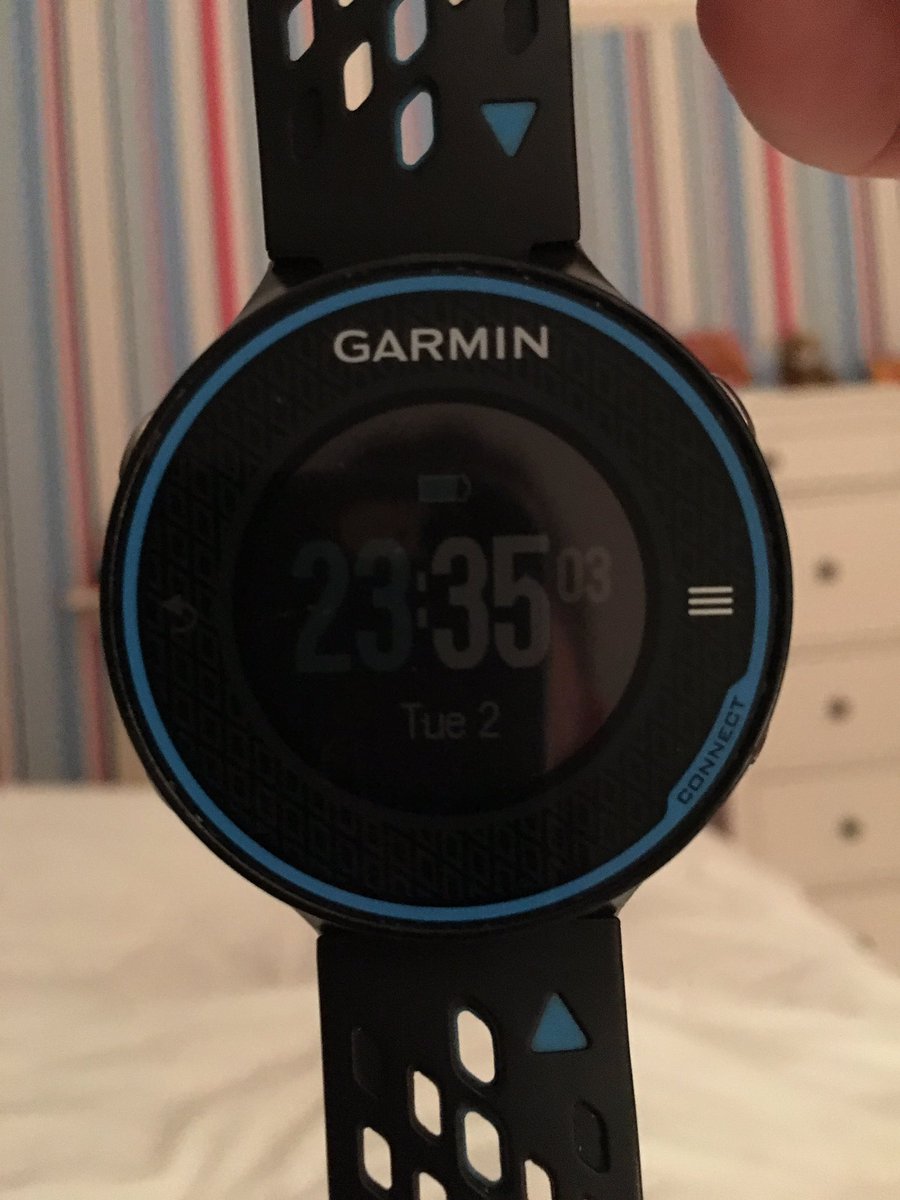 andydon72's tweet photo. #garmin #forerunner620 less than 2yrs old, and the strap has completely perished. they only guarantee  for 12months! https://t.co/C2DMeRWYbP
