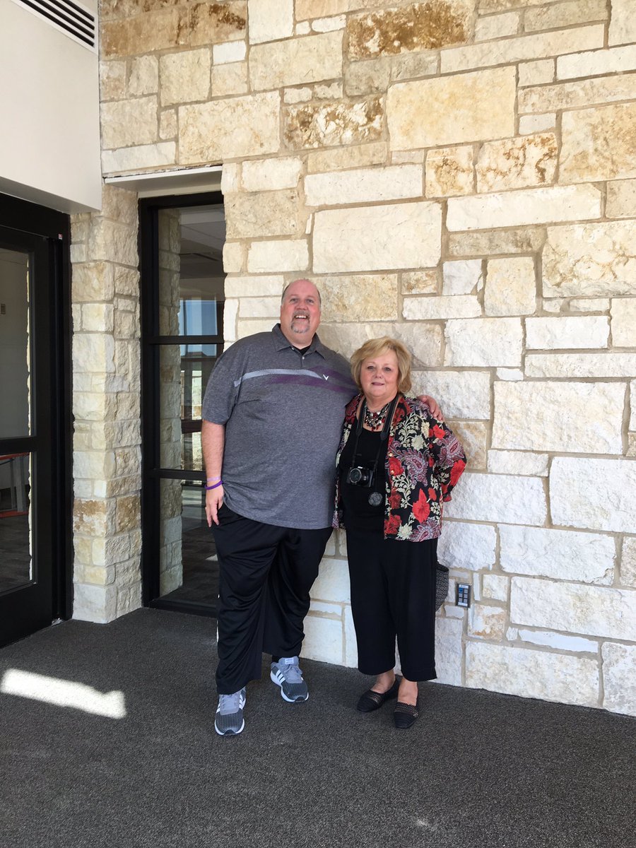 Mr. Kemp &amp; our namesake Mrs. MayDell Jenks, today was a wonderful day 🙌🏼 #mjejags