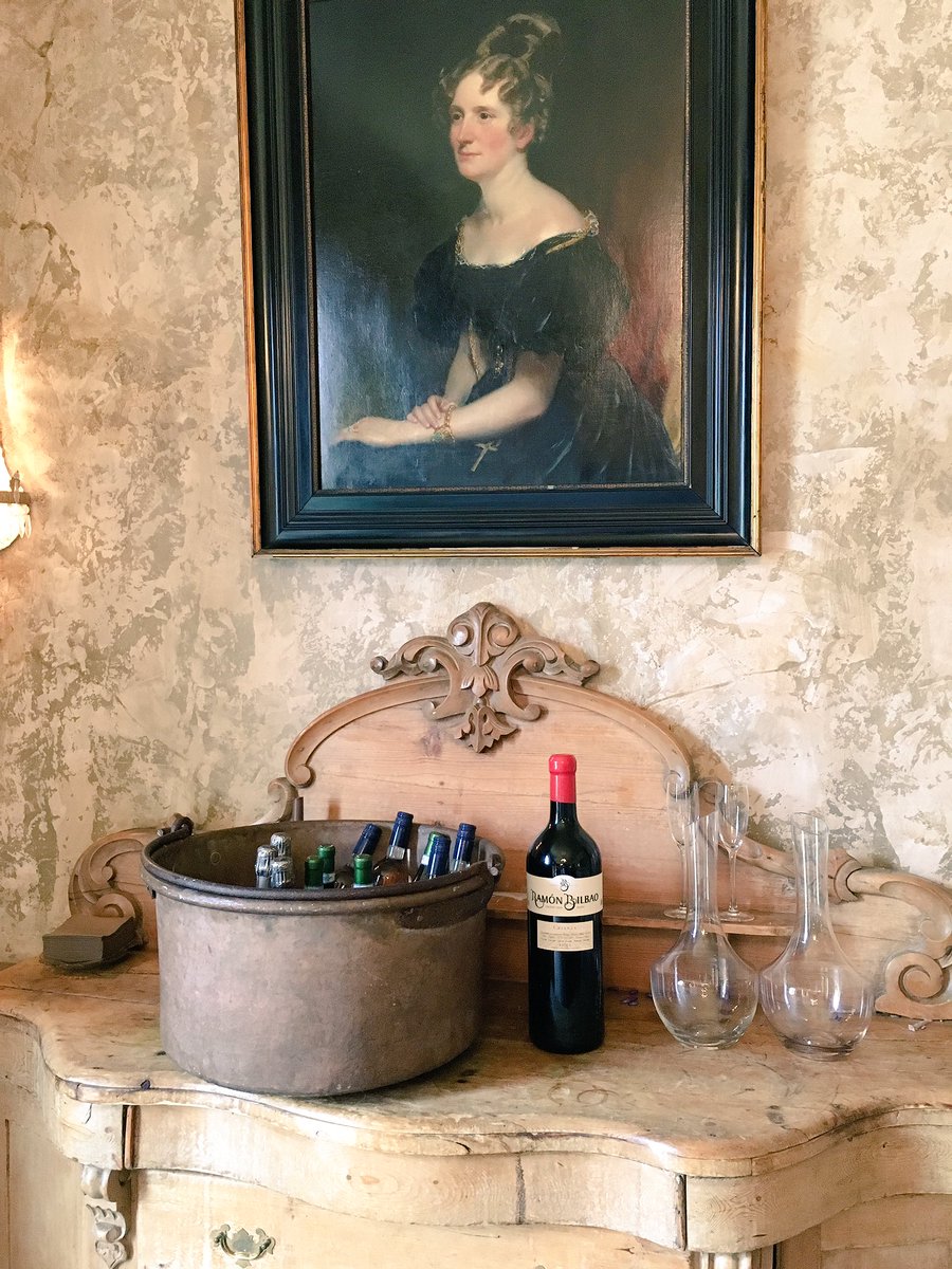 PaulJ_AP's tweet photo. Delicious lunch @The_Pig_Hotel with team  @ALISON_PRICE #eventprofs @PaulJ_AP https://t.co/QjefyfLoqX