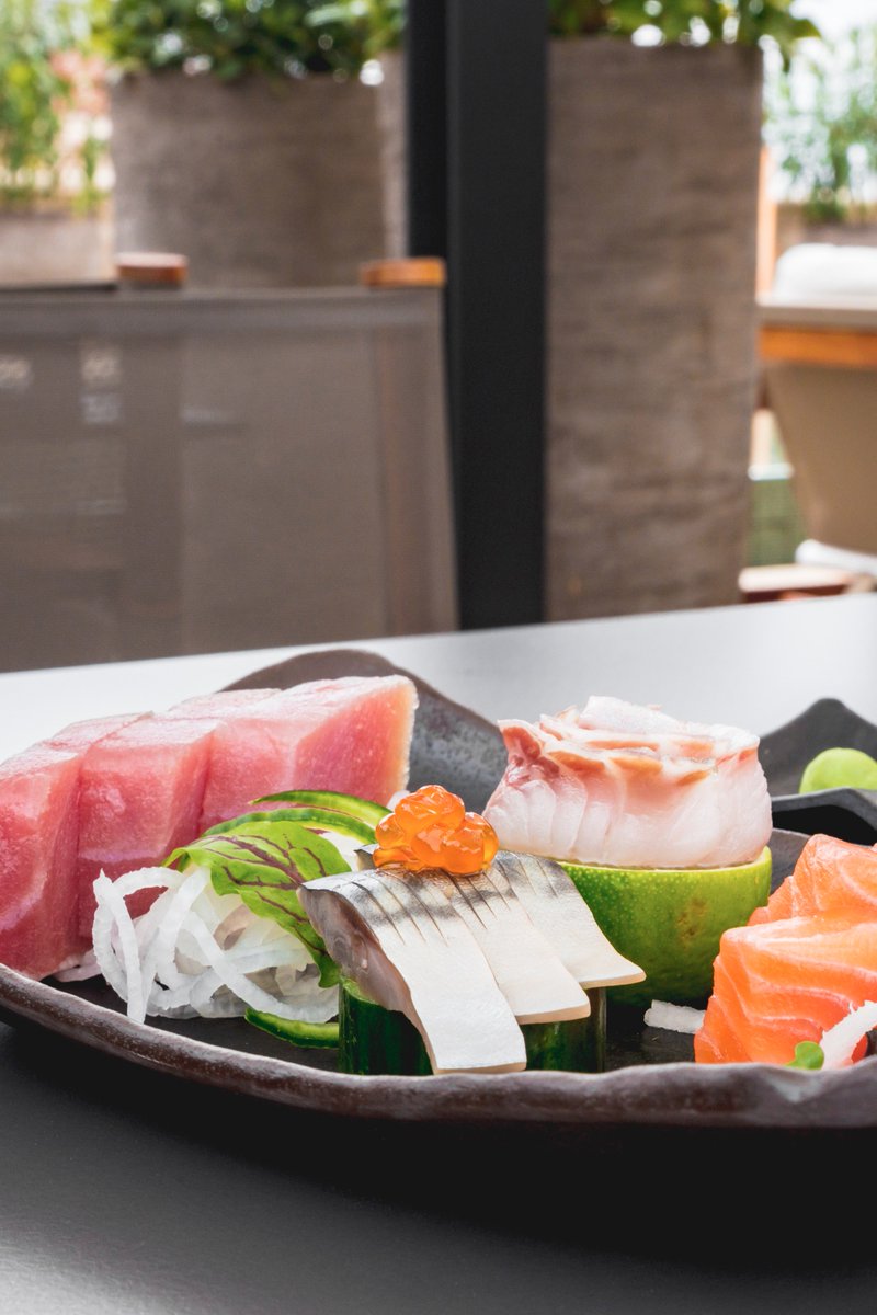 Angelaaaaa421's tweet image. A9) Most memorable meal was #Sushi by Chef @Sim0nAP on the rooftop of @hotelstfrancesc  #TL_Chat