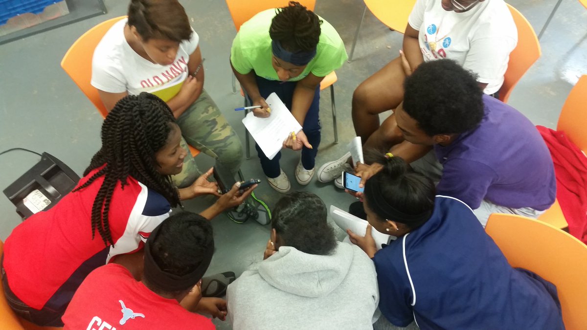 FergusonPnxSTL's tweet photo. Parkway Sch Dist Step Team had a great week in boot camp writing, speaking, history &amp; civics skills! Ready to learn https://t.co/ff5eL07a1M