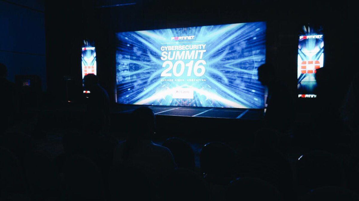somosgenit's tweet photo. GEN IT PRESENTE EN EL FORTINET CYBERSECURITY SUMMIT 2016 @fortilatam #FCS16 #WeSecureSouthAmerica #HiltonBa https://t.co/yTuY9LgB9E