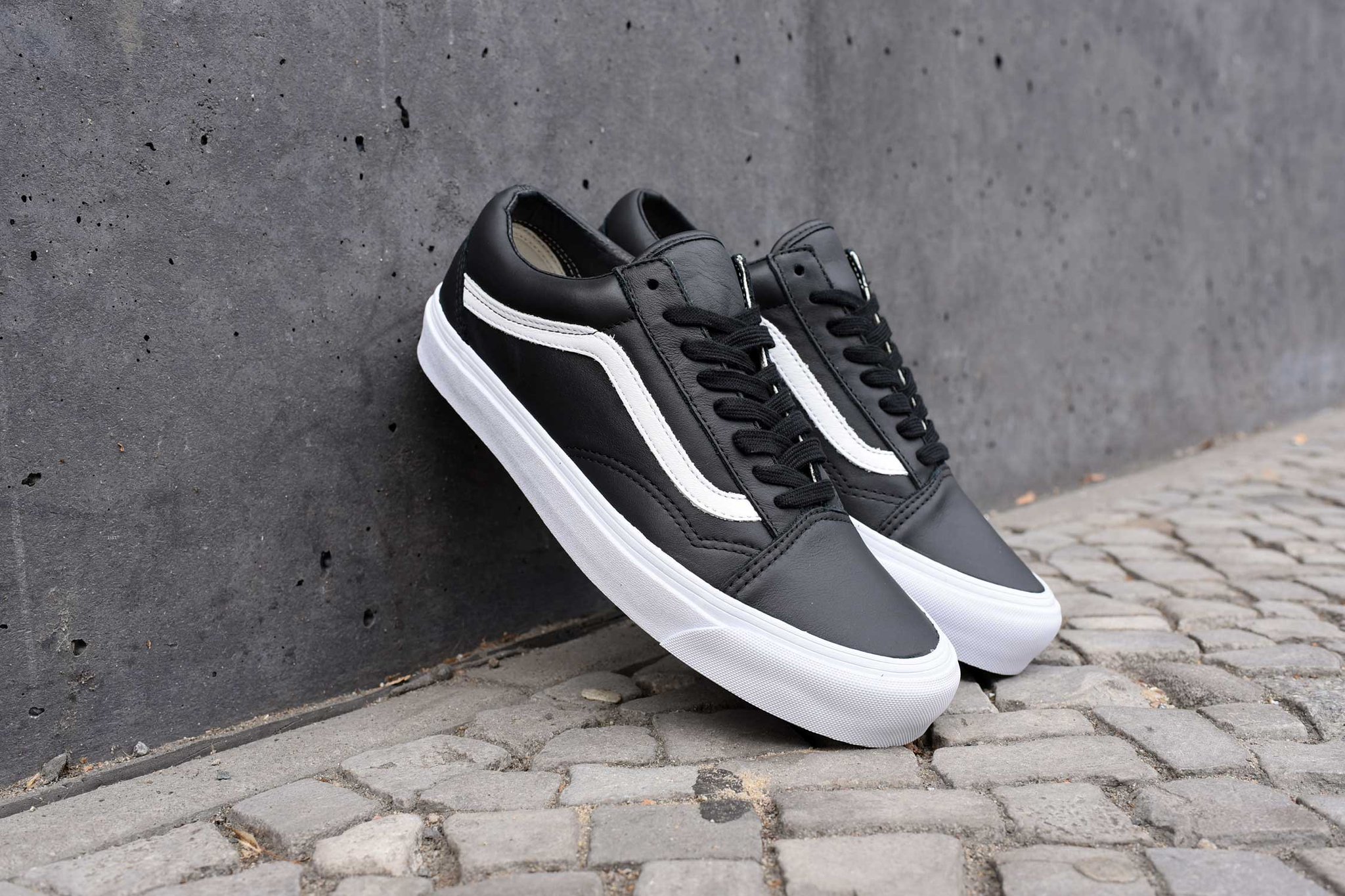 vans vault old skool lx vlt white leather