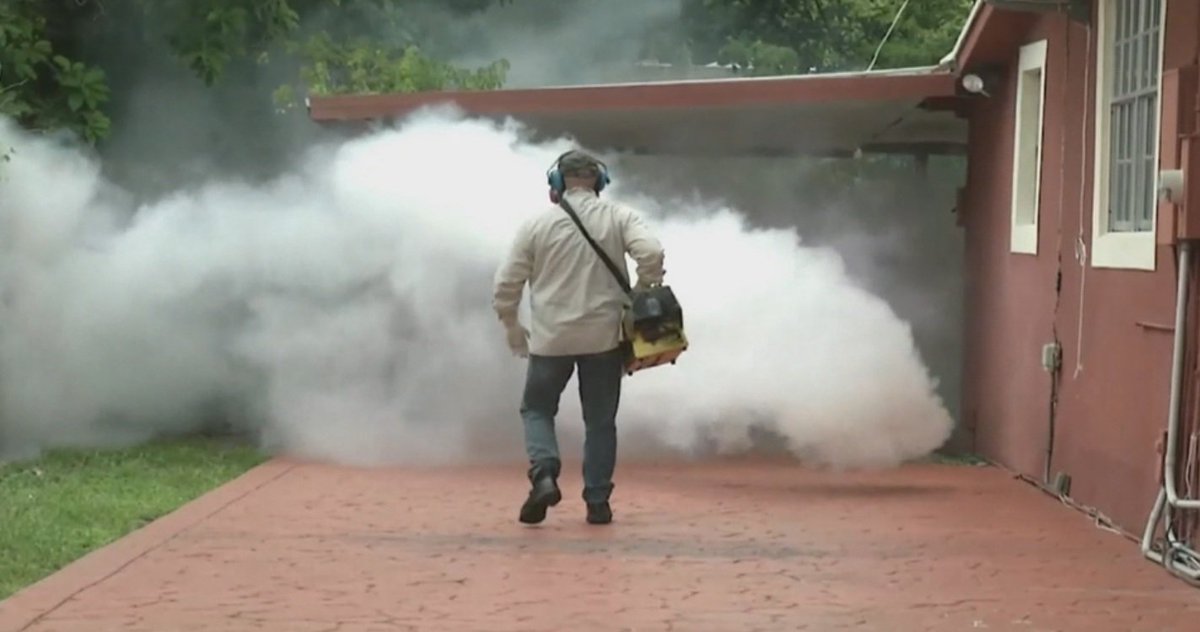 #BREAKING New locally acquired #Zika infection reported in Miami-Dade County bit.ly/2asB8Ai?utm_me… https://t.co/EFWklzjoUK