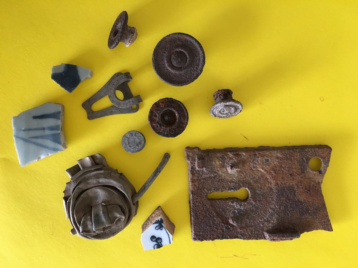 AZOutback's tweet image. Detecting a brand new site in AZ dating late 1800's with the Minelab CTX 3030.