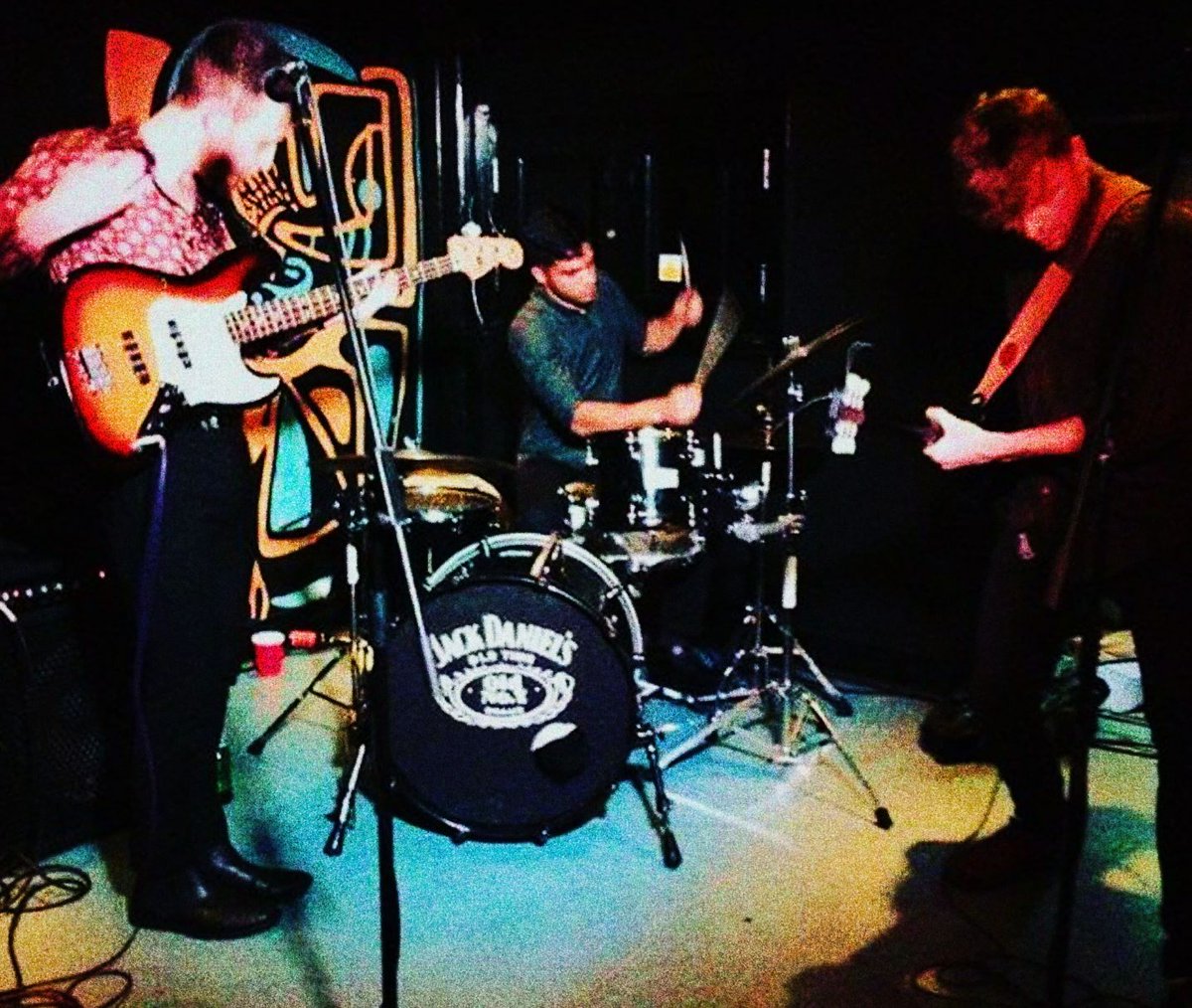 Our last gig before Summer got reviewed! Apparently we're a rarity x creekharmonics.com/2016/07/03/com… …