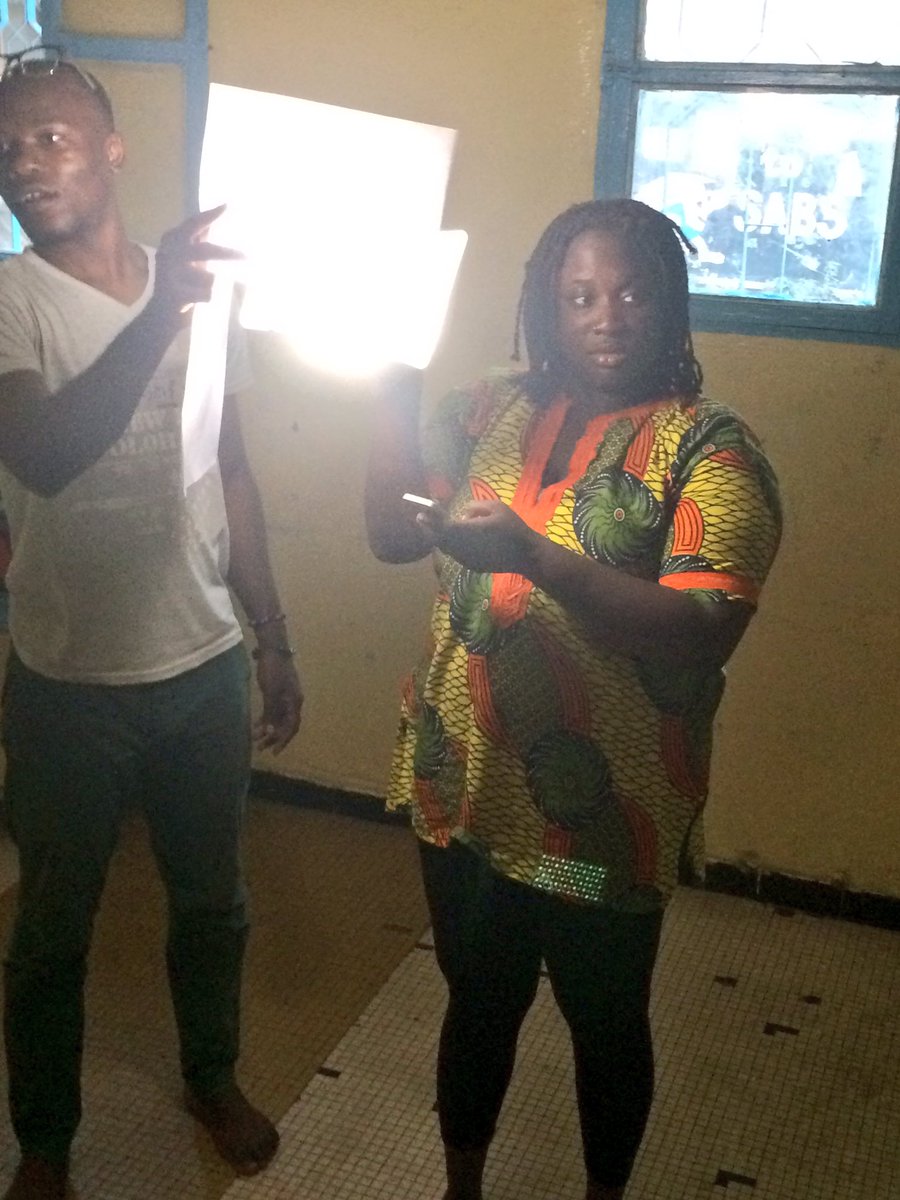 SunuIntern's tweet photo. Creative lighting strategies, day 1 of #letalibeetmoi #dakar #senegal #makeitwork https://t.co/15tIciD19q