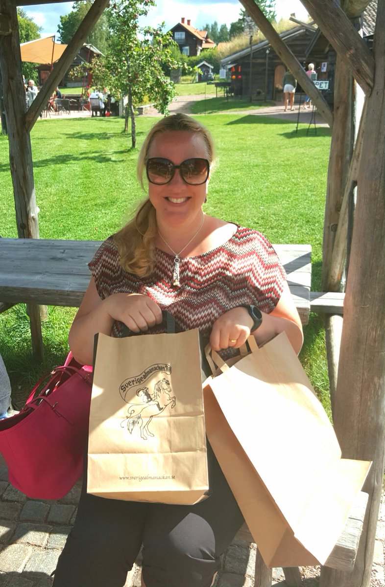 vardagsbalans's tweet photo. Did some shopping #art #Dalarna #Tällberg https://t.co/E6HT1nm7rn