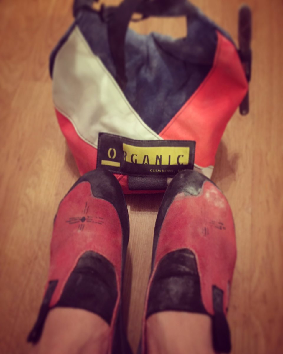 BENWEST__'s tweet photo. Woohoo! Went climbing today, in ROCK SHOES! First time since breaking my toe 6weeks ago! @fivetenuk @climbskin https://t.co/4VBO20kLpK