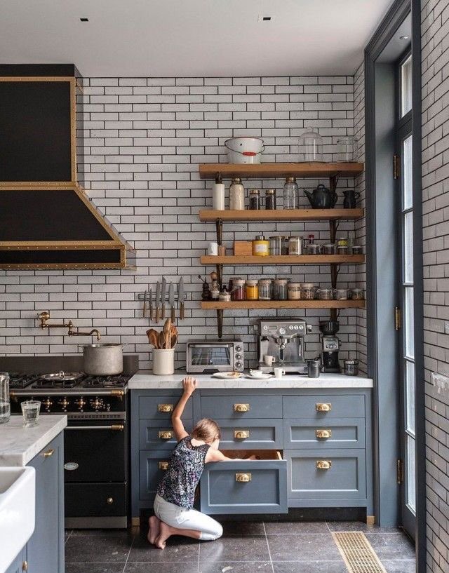 mk_designing's tweet photo. In love with these colors

#color #design #designer #kitchen #decor #homedesign #beauty #live  #home #house #cooking https://t.co/50ZliJPB4q