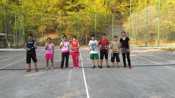 asek80's tweet photo. Eğitim Köyünde Tenis ve Basketbol Dersleri 14 Temmuz 2016 https://t.co/xkEO6XxP5p
