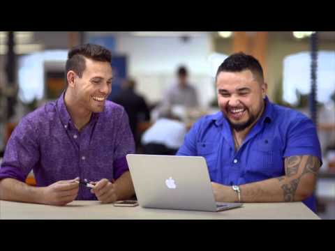 swiffa2016's tweet photo. Meet the Co Founders at Te Whare Hukahuka
https://t.co/kyZbuGvUkI 
#yxe #saskatoon #swiffa2016 #saskarts https://t.co/mCA4BFy9u7