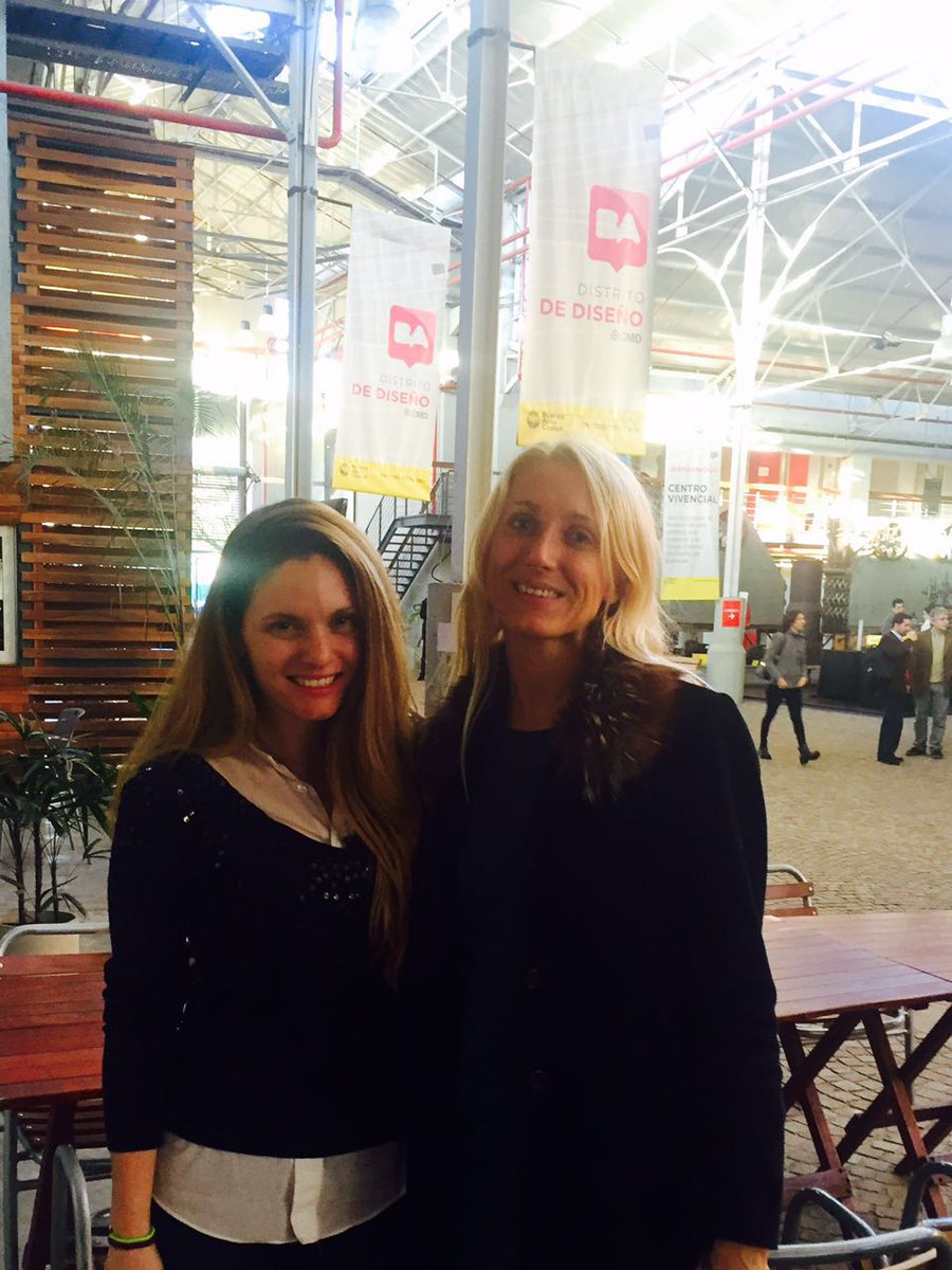 Vanesak's tweet photo. Pase por el CDM y visité a @GastonMarando de @BAcomex y a @FlorJeifetz #voslohaces Cuantas buenas noticias! https://t.co/4Ih0KAe215