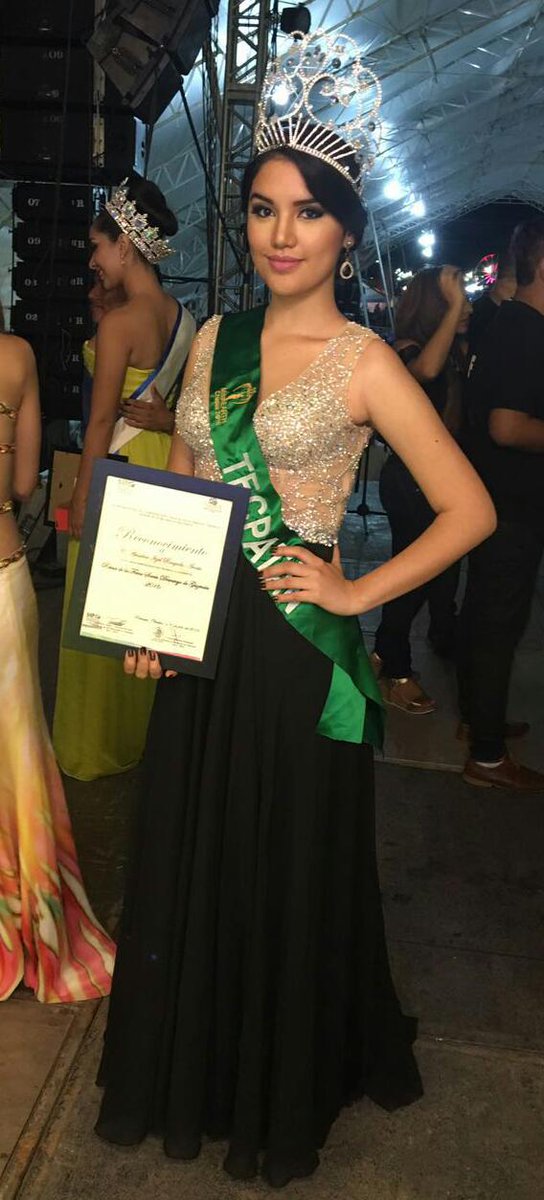 MISSEARTHCHIS's tweet photo. @AriadneItzel Miss Earth Tecpatan'16 #elección #reina #feria #palenque @chofaquino @sofiaquino_agen @palenquenosune https://t.co/tarBs00kmr