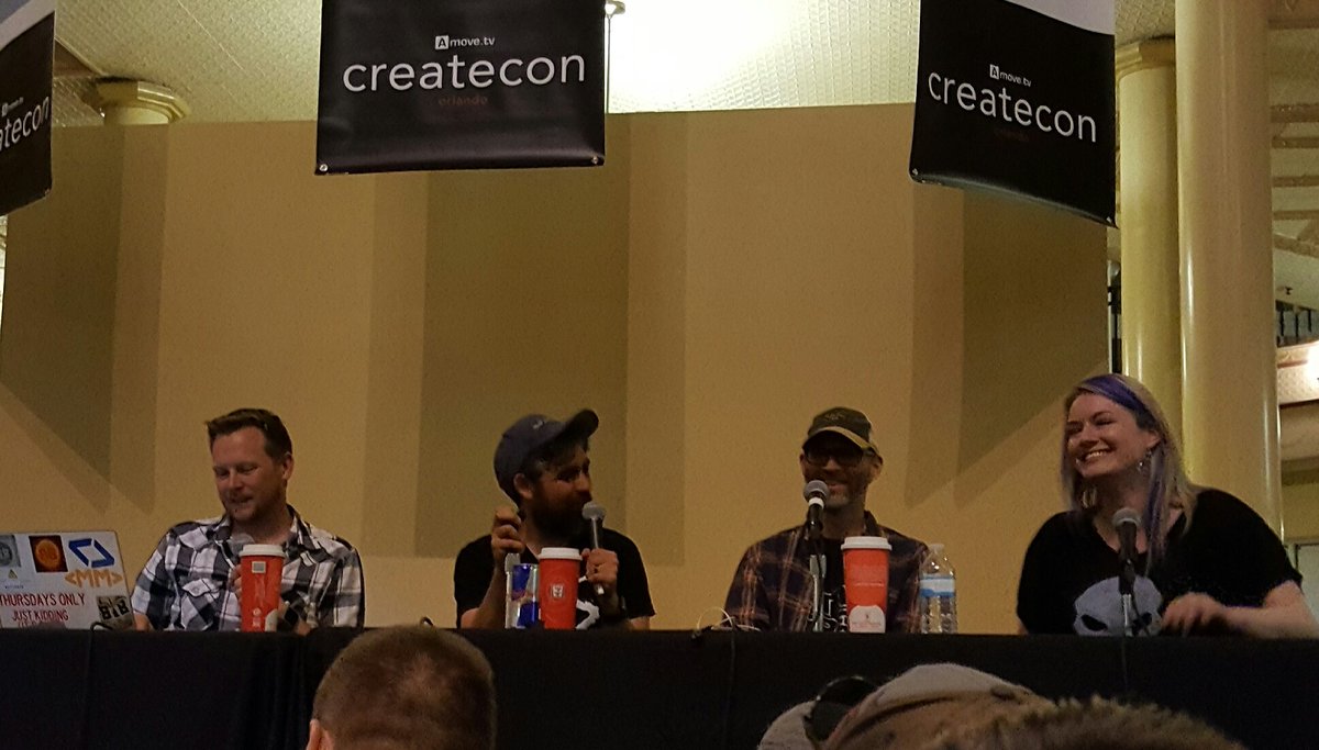 Mitzula's tweet image. Action shot of the @NightAttackShow from #CreateCon