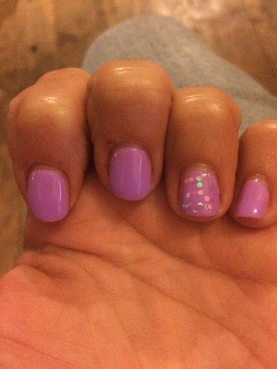 georgina_dreams's tweet photo. Had my first ever #shallacnails done tonight and I'm in #love they are #soshiny #pastelpurple #sparkles #mbloggers https://t.co/In3vNhVRVd