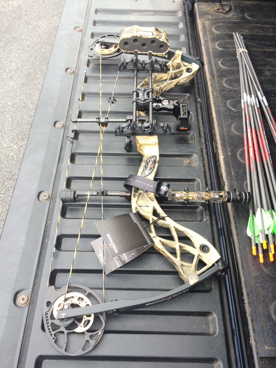 SD_Outdoors's tweet photo. Thanks to @BowtechArchery for the new bow, love it! Can't wait to get out in the woods and use it. #carbonicon https://t.co/mCfiHcVh9Q