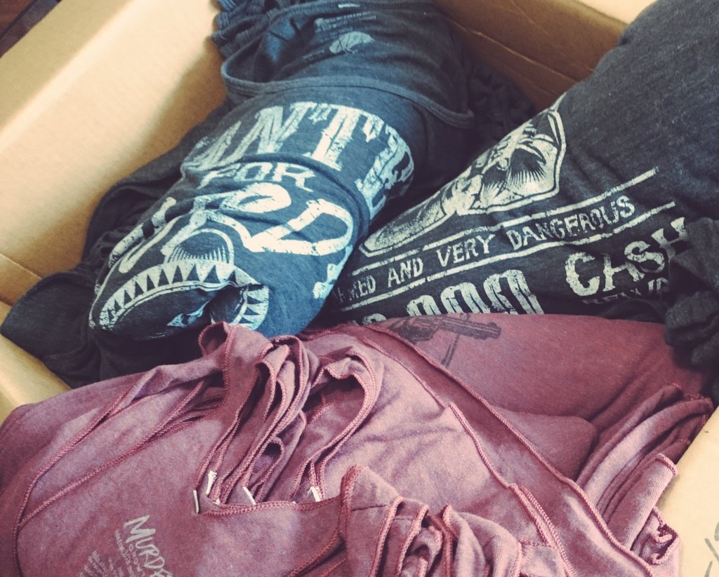 ItsaCrowThing's tweet photo. Got a look at our new tanks today, can't wait to get these out! #ItsaCrowThing #shoplocal #artfulclothing #tanktop https://t.co/bM1MBskIcR