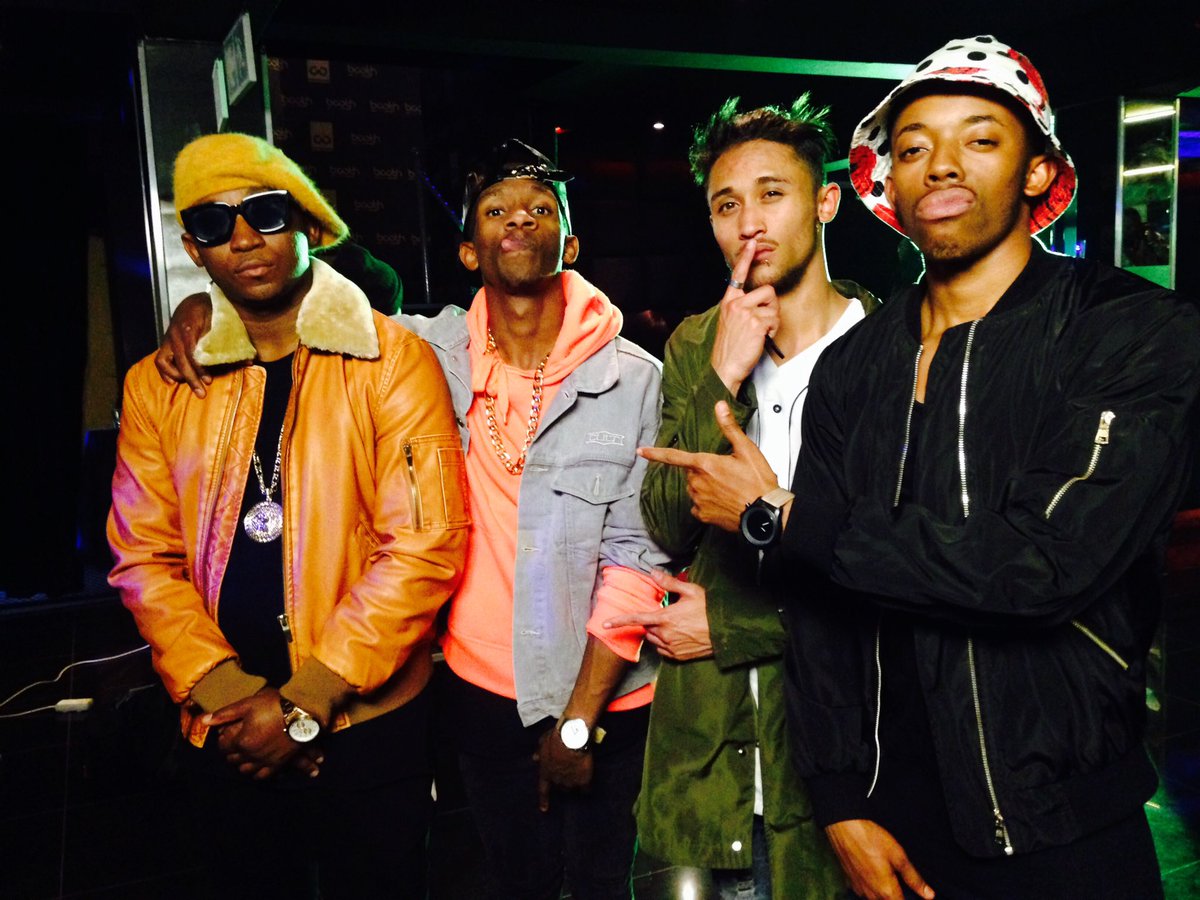 zainuddinxz's tweet photo. S H O T S music vid. @KhuliChana  X @FFCREW https://t.co/4fghQAimsz
