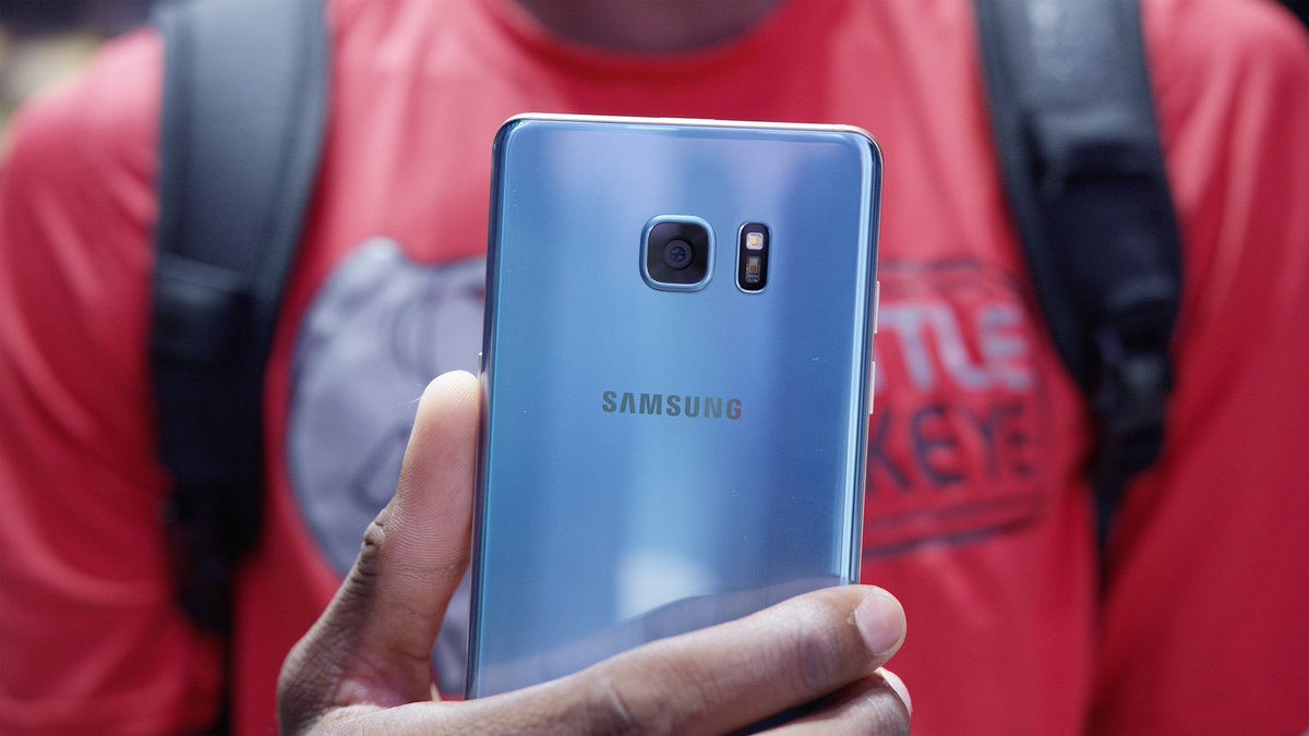 NEW VIDEO - Samsung Galaxy Note7 Impressions! youtu.be/ObDkWUm10OQ - RT!