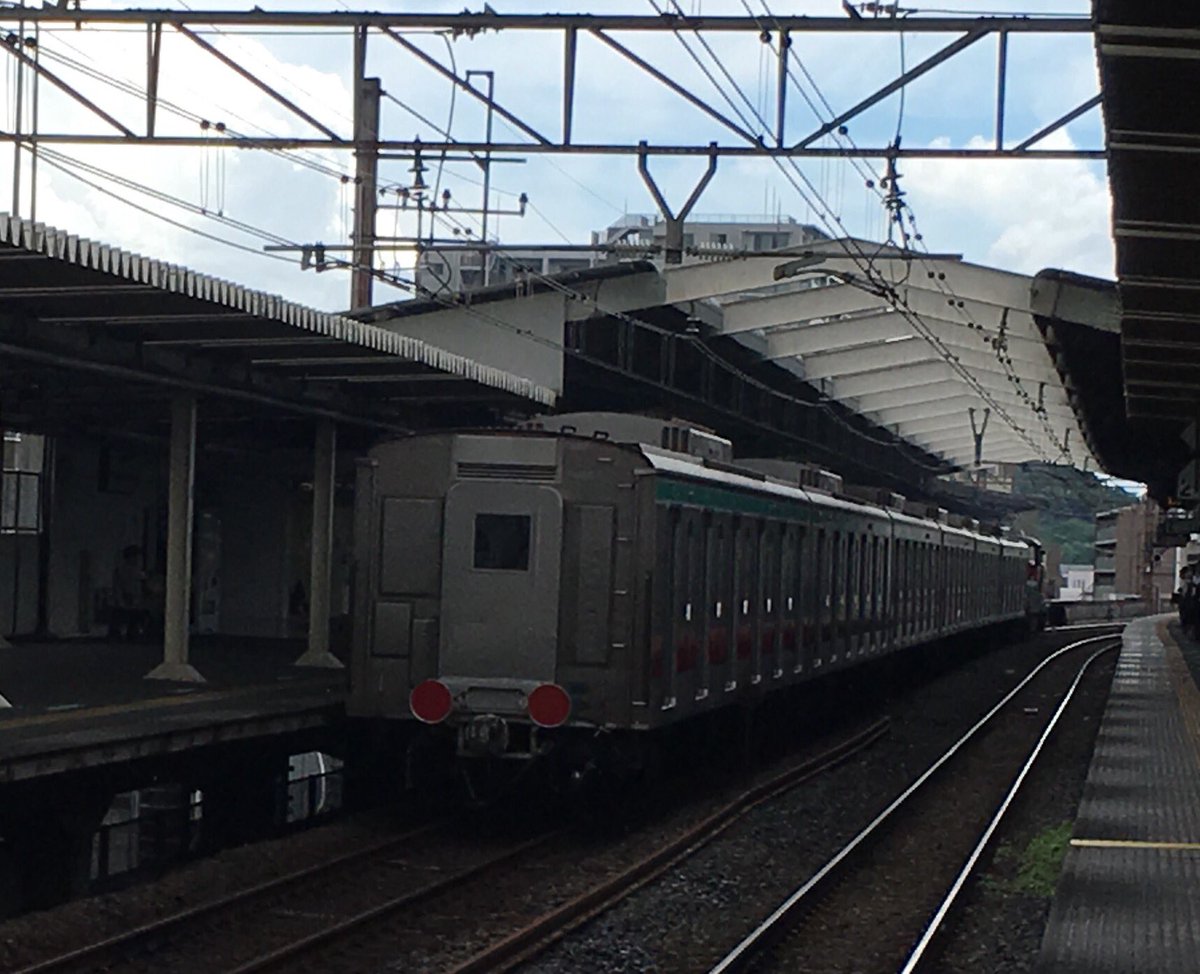 JU_e233's tweet photo. 8/3 @新杉田

東急5000系 6ドア 甲種 https://t.co/NP0ArVqQ5D