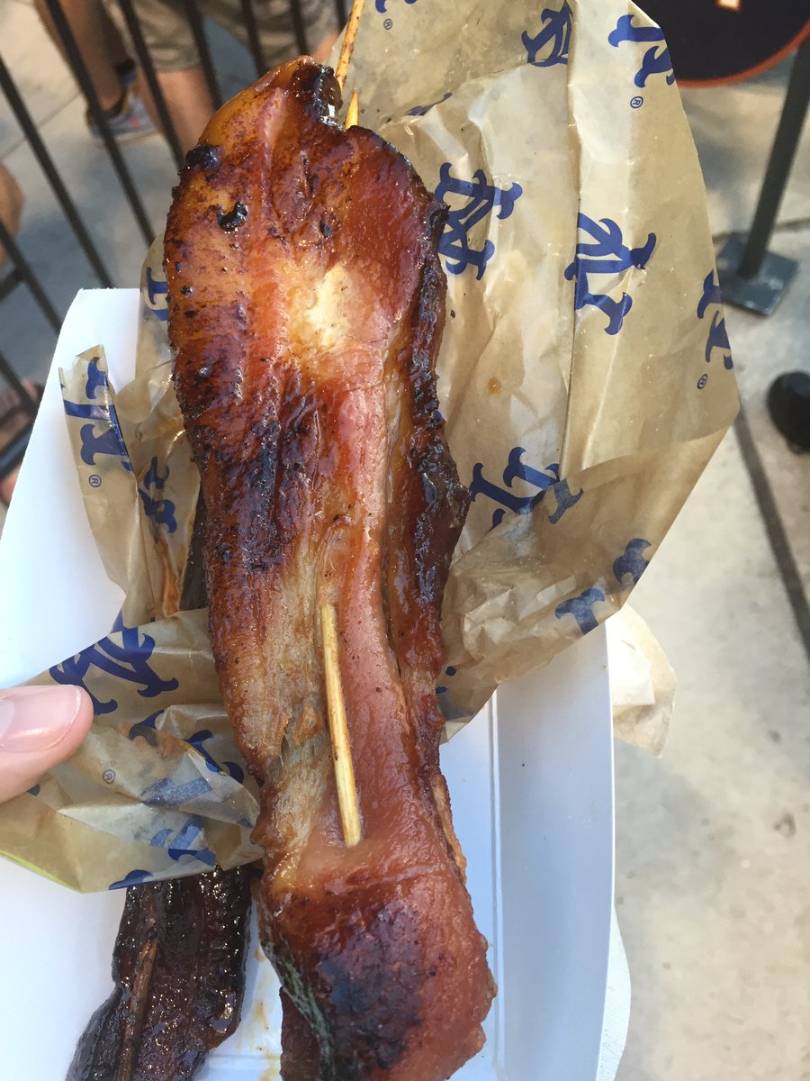 Jake Brown (@jakebrownradio) on Twitter photo If this isn't #foodporn then I don't know what is <a href="/PIGGUYNYC/">Pig Guy NYC</a> <a href="/CitiField/">Citi Field</a> <a href="/Mets/">New York Mets</a> <a href="/Yankees/">New York Yankees</a> If this isn't #foodporn then I don't know what is <a href="/PIGGUYNYC/">Pig Guy NYC</a> <a href="/CitiField/">Citi Field</a> <a href="/Mets/">New York Mets</a> <a href="/Yankees/">New York Yankees</a>