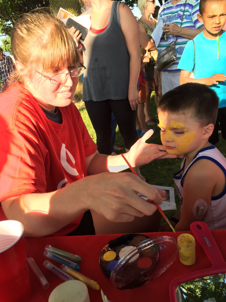 Raising safety awareness in the community! #NNO #SheboyganNNO <a href="/StammerDan/">Dan Stammer</a> @JackieVML <a href="/MrsSettz/">JulieAnn</a>