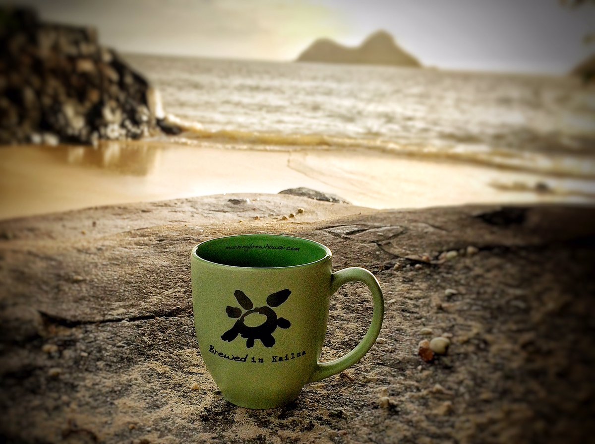 mbrewhawaii's tweet photo. Early morning &amp; early evening are the best times of day. Grab a cup of coffee with us and enjoy a sunrise or sunset. https://t.co/iSFqbUleoS