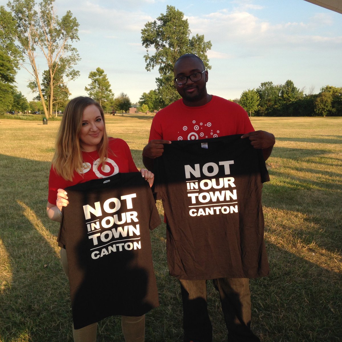 Bridget_Hughes9's tweet photo. These two... 💪 representing target &amp; Canton! #dreamteam #354 #2415 @Kristan27831397 @targeterik19 @Erica_Johnson87 https://t.co/hiHirhUsAx