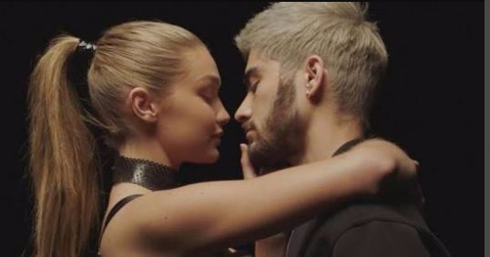 EvelinR62742684's tweet photo. I'm voting @zaynmalik &amp; @gigihadid for best couple in @maximumpop  #MPZigi https://t.co/kypGgloPsp
