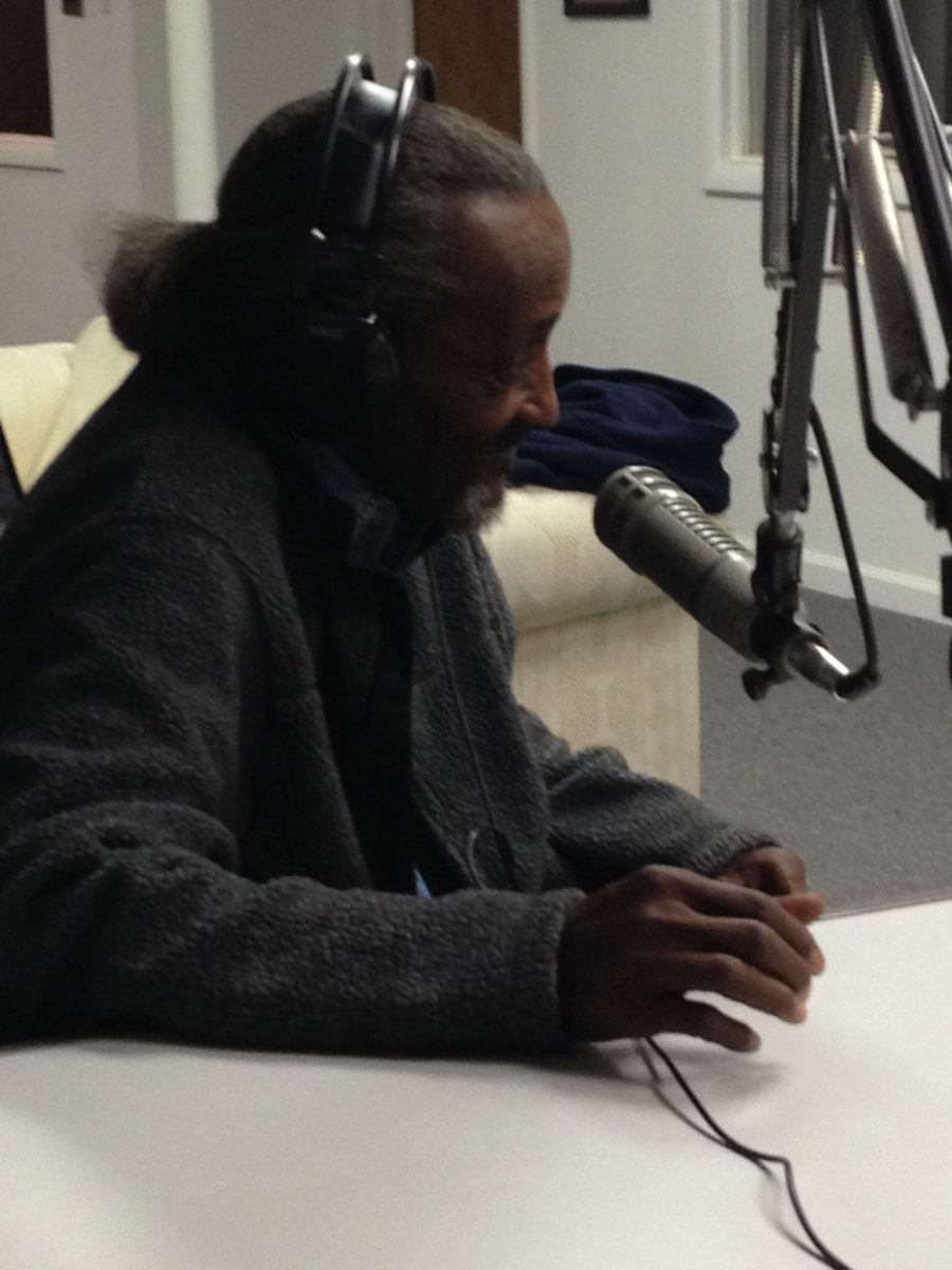 brosoftheblues's tweet photo. DR Blues..doing what he does best. Keeping the blue alive and sharing his 40+ years in music stories@brosoftheblues https://t.co/Y0yqAb8A55