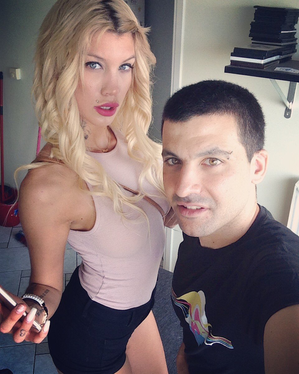My hair stylist Efraim Dimitris thanks you !!! https://t.co/KI2lmABzm2
