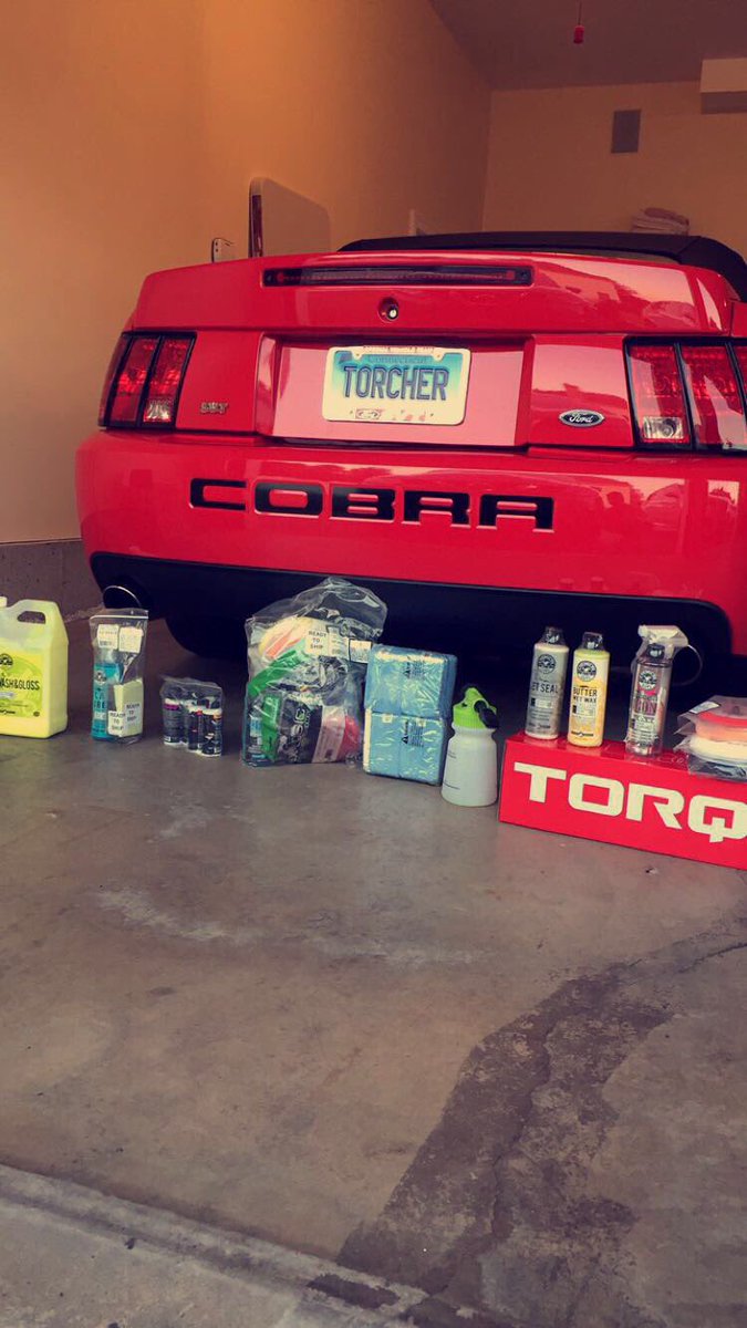 MyStangProblems's tweet image. I&apos;m coming for you @americanmuscle car show &apos;16. Thanks @chemicalguys for the help 🐍