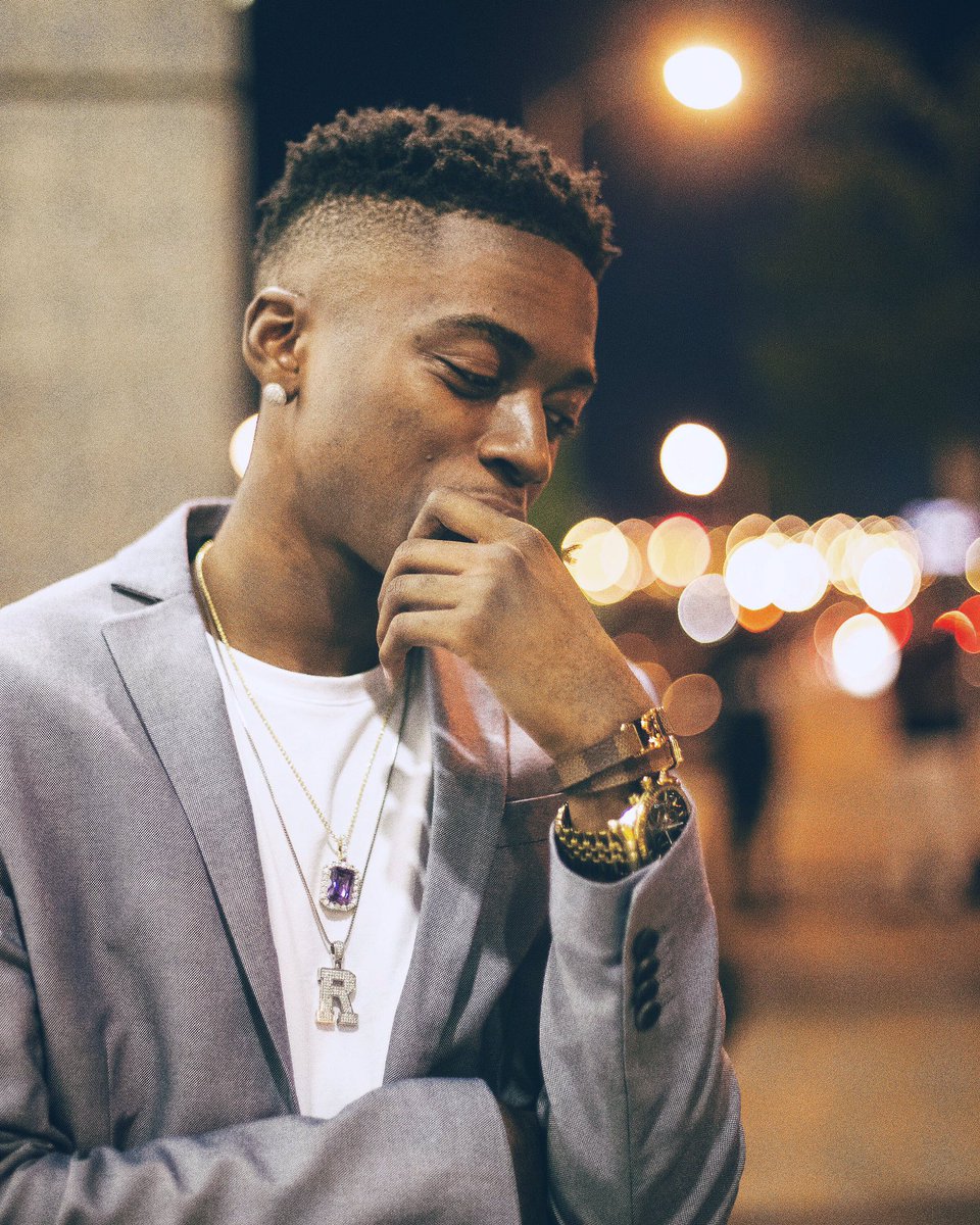 IshDARR's tweet photo. it's about that time for a tape https://t.co/2GvbSEY1tQ