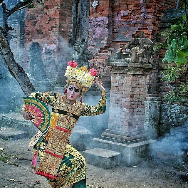 #Bali #RenHotels Mystical Legong dance in Bali. Thanks to @nakbaline for sharing. ift.tt/2aLQbTD